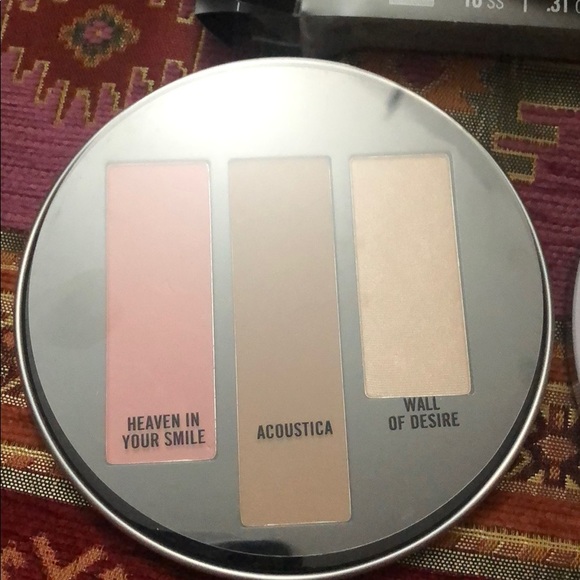 MAC Limited Edition Jeremy Scott- Cheek CD - Picture 2 of 5